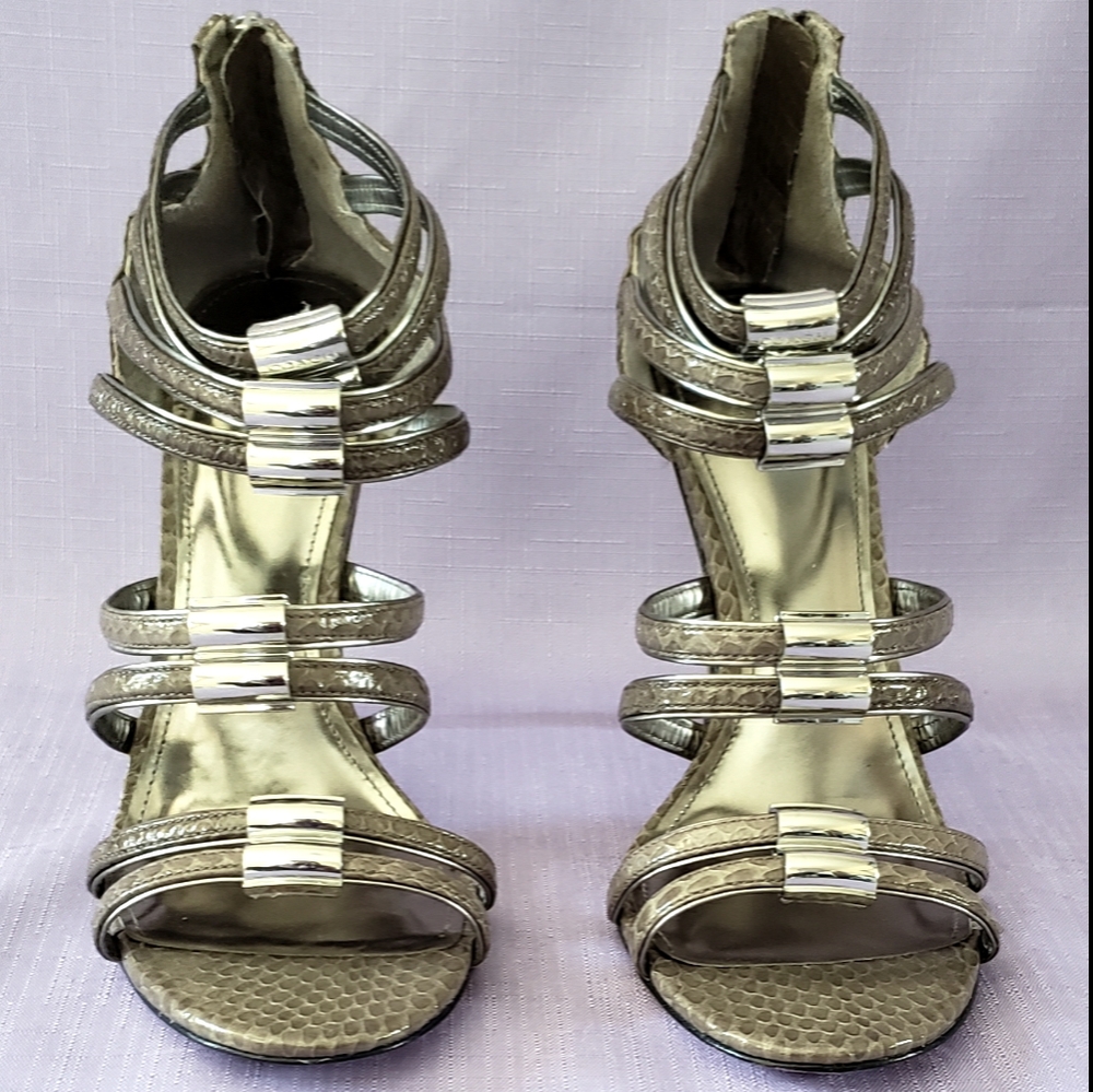 Size 10 Coach Lanice Gloss Snake Sandal Slate